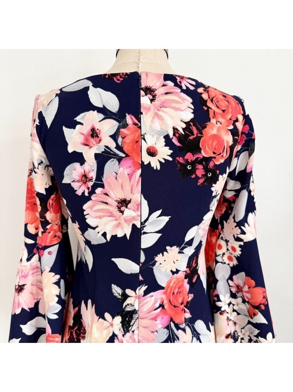 Eliza J Navy Blue Floral Bell Sleeve Mini Dress Size 2 Fit & Flare Party - Picture 7 of 15